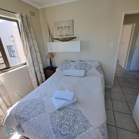 Serengeti Heide Self Catering Flats ケープタウン エクステリア 写真